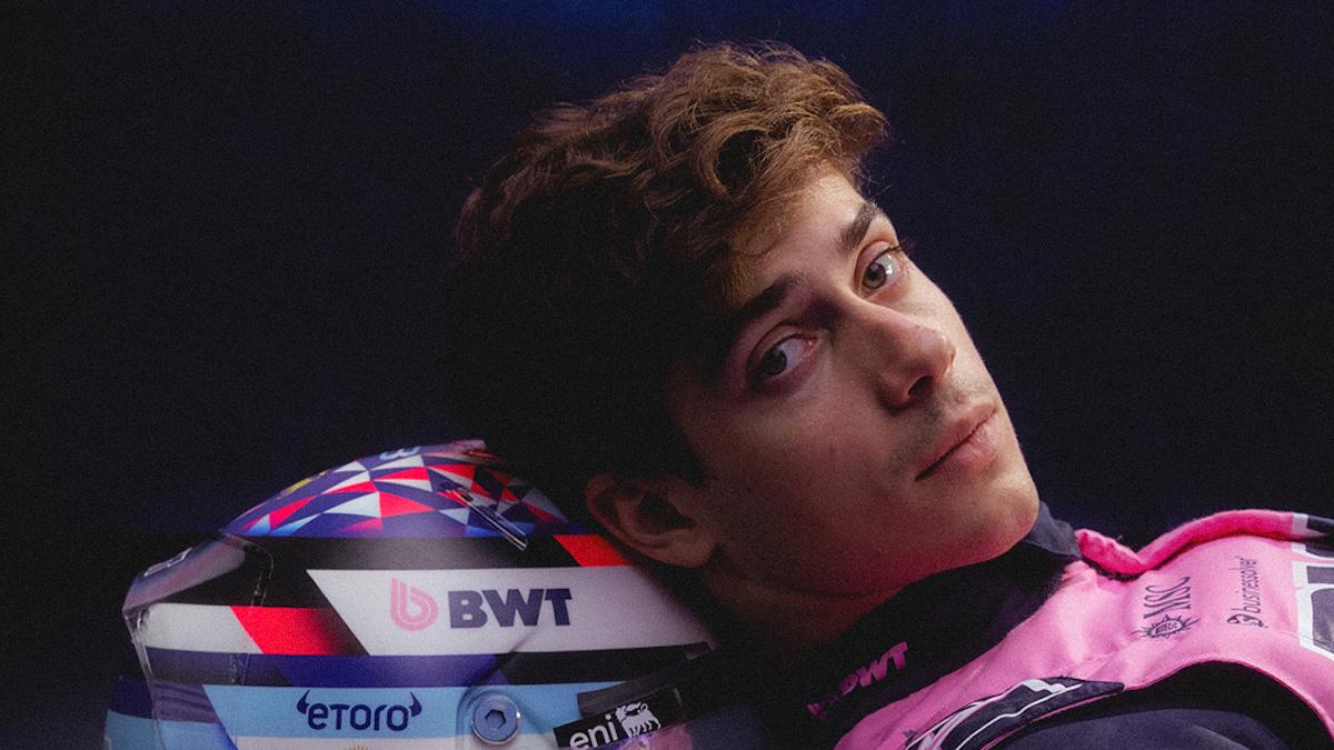 Alpine presentó el A526 en Barcelona con Franco Colapinto